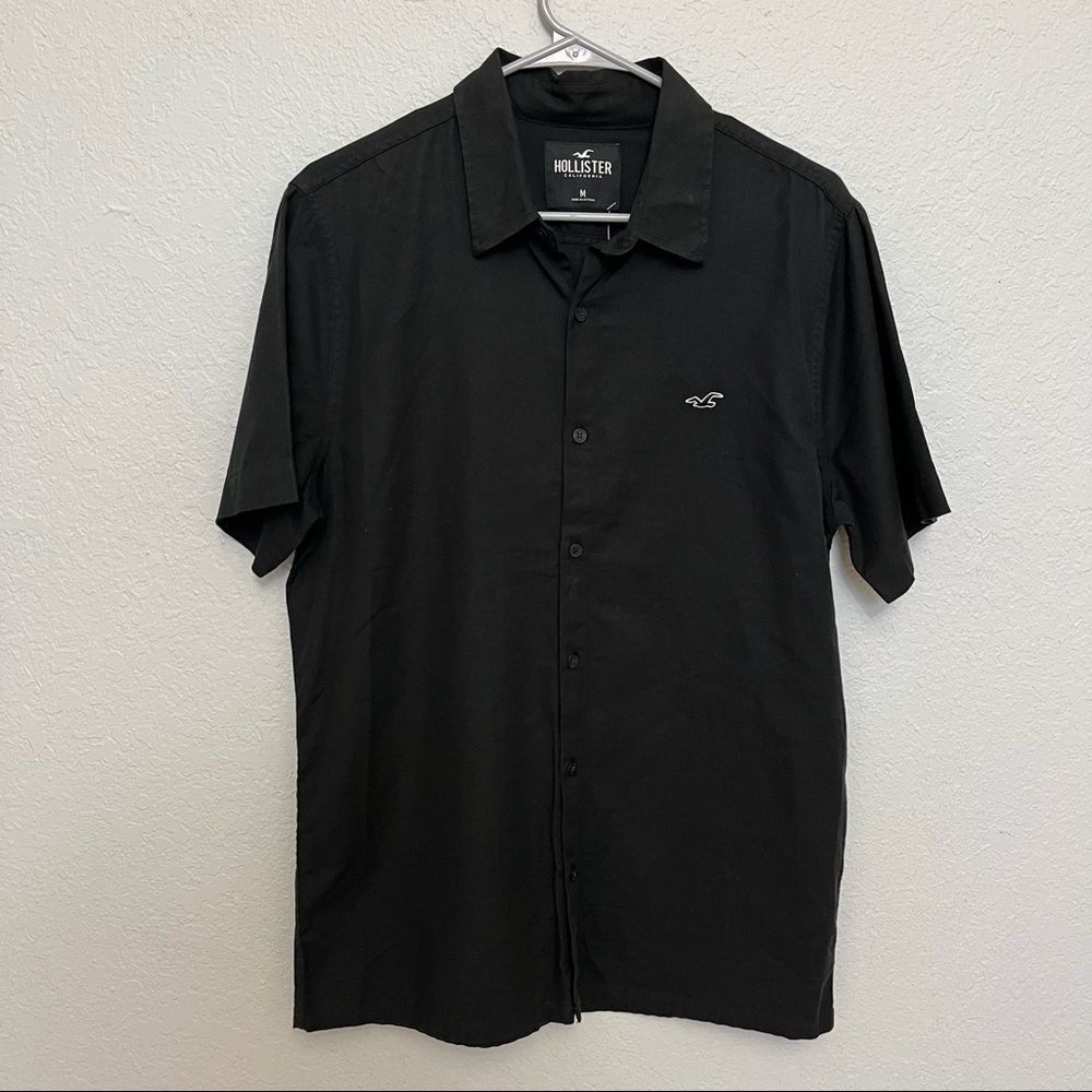Black Hollister button down